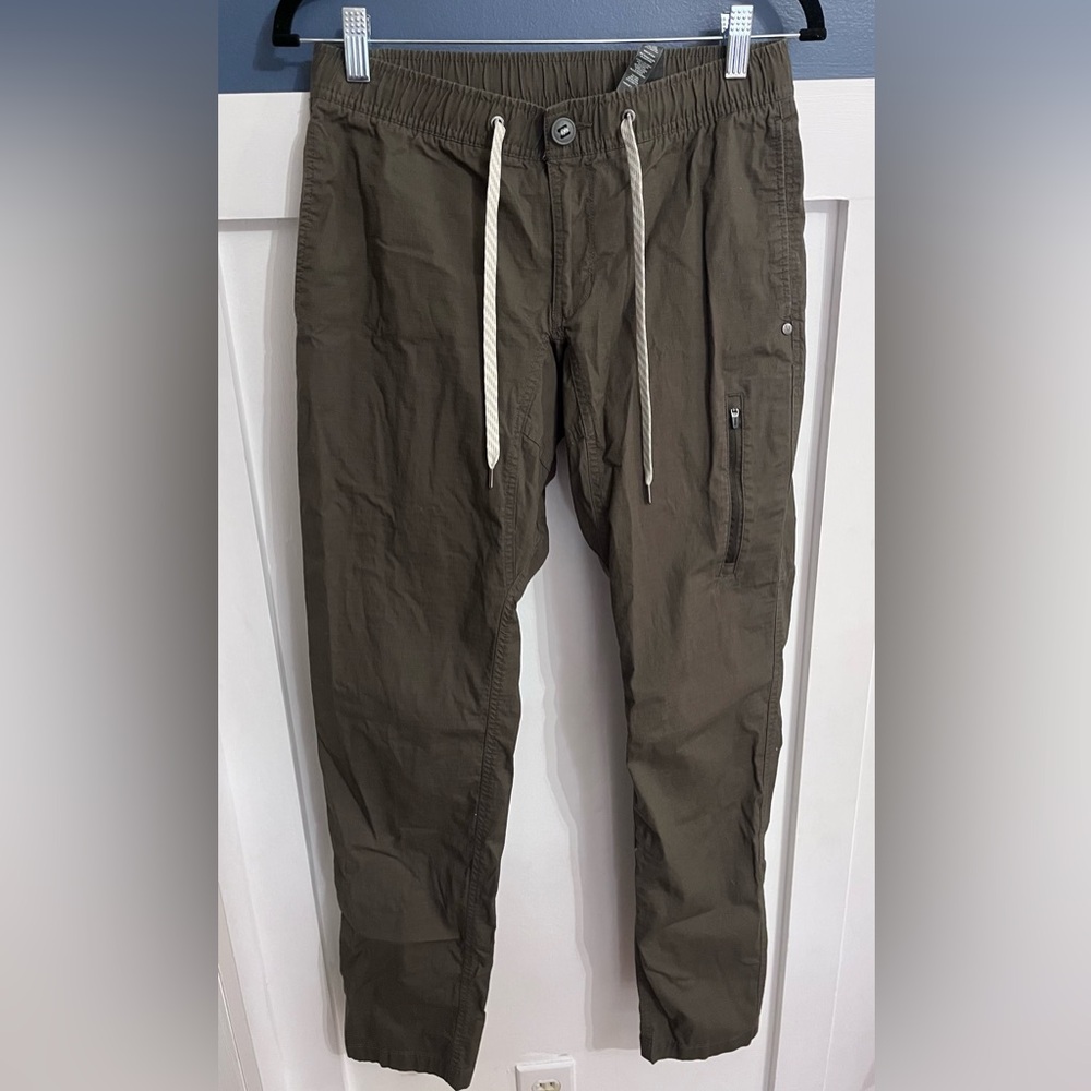 Vuori Men’s Ripstop Climber Pant Olive size Small V412